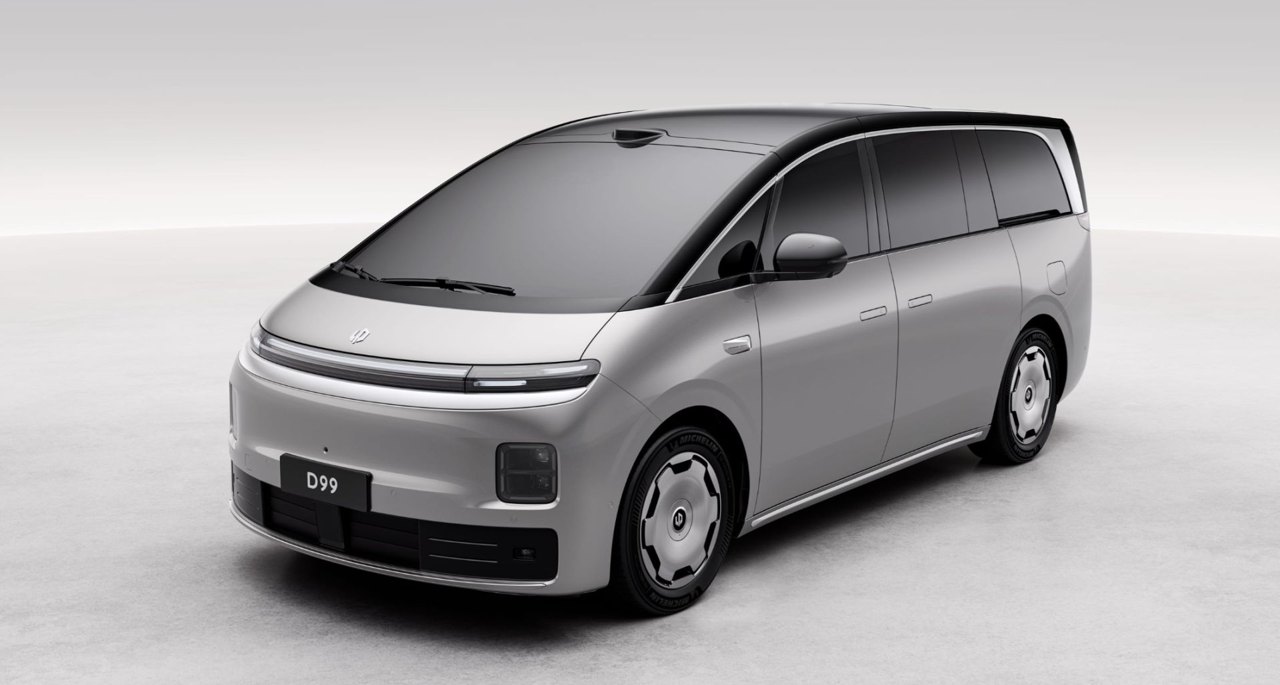 24.98万元起,零跑首款MPV D99跳过预售直接开卖!朱江明称“要做零跑版埃尔法”,直言“成本压力大但暂未涨价”